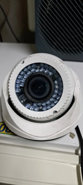 4 Cámaras de Seguridad