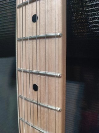 Squier Telecaster con algunos cambios