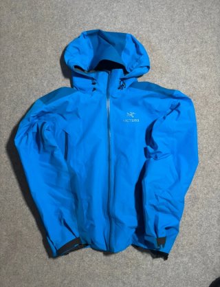 Chaqueta Arc’teryx Beta AR Gore‑Tex azul XL