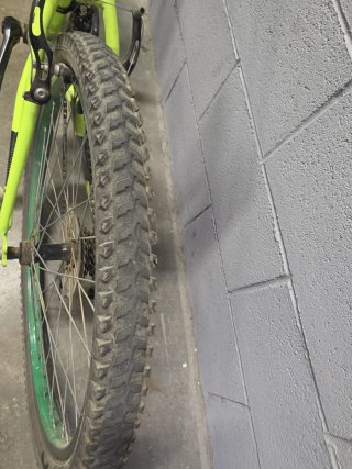 Bicicleta B'TWIN 24 pulgadas