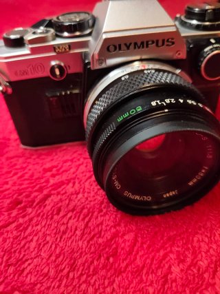 Olympus OM 10 Cámara Analógica