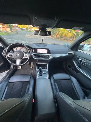 BMW 330i M
