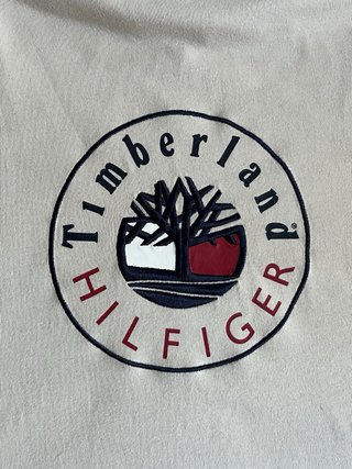 Camiseta Tommy Hilfiger X Timberland oversize