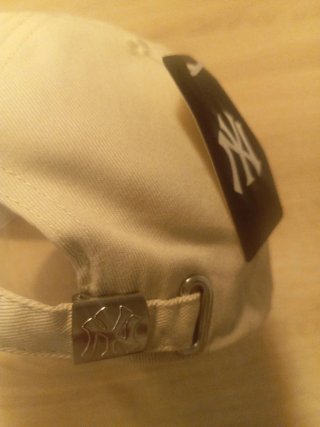 Gorra NY Beige y Negra.NUEVA.