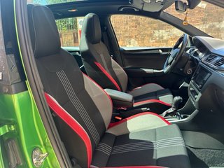 🚗 Skoda Rapid 1.4 TSI 125cv DSG Montecarlo – Único
