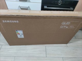 Caja vacía TV Samsung QLED 50"