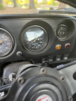 Lada Niva 4x2