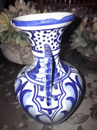 Jarrón Ánfora Cerámica Azul y Blanco