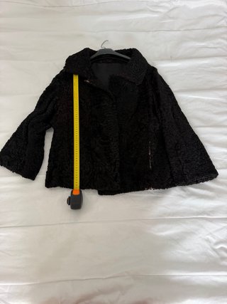 Chaquetón vintage de astracán negro auténtico