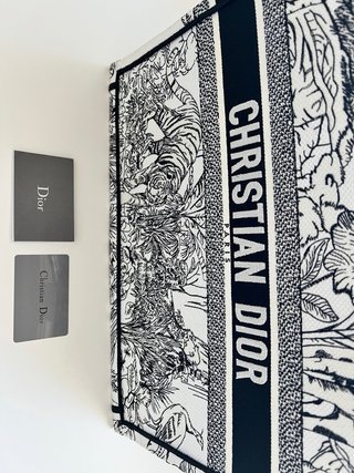 DIOR BOOK TOTE GRANDE
