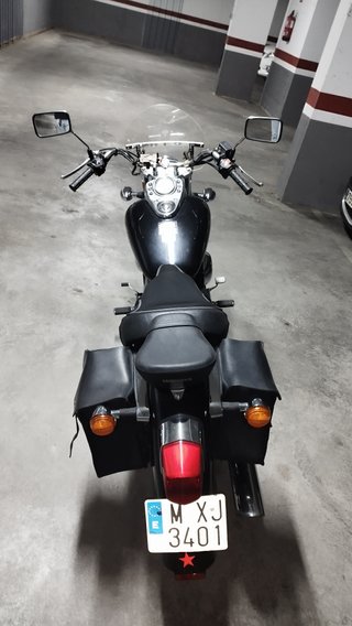 Honda Shadow VT 125 C Cruiser Negra