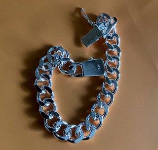 Bracciale da uomo colore argento largo 10 mm