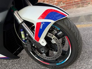 BMW G 650 Sport Maxi Scooter