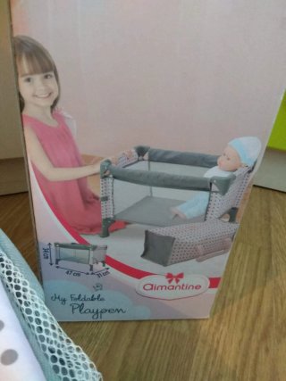 Cuna de muñecas