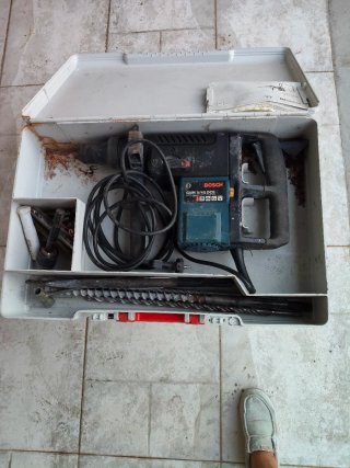 Martillo Bosch GBH 5/40 DCE