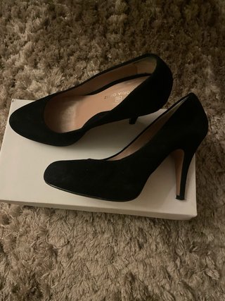 Zapatos tacón ante negro Gloria Ortiz T.37