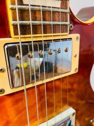 Guitarra Tokai Love Rock Les Paul