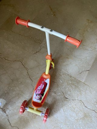Patinete infantil 3 ruedas Cars