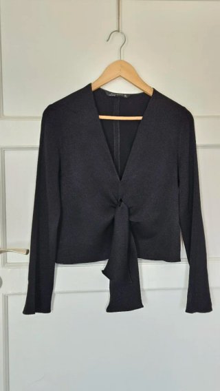 Blusa negra lazo delantero zara 36
