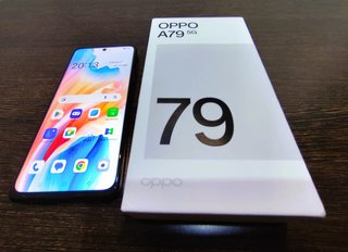 OPPO A79 5G 128GB Argento 8GB RAM