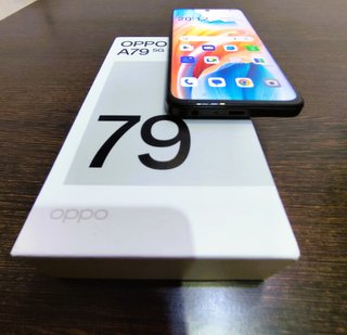 OPPO A79 5G 128GB Argento 8GB RAM