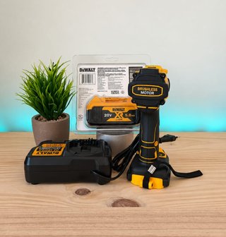 Pack taladro DeWalt/batería 5Ah/cargador NUEVO.