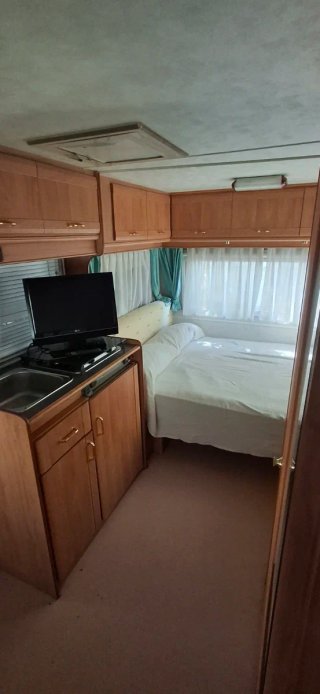 Caravana Moncayo Oro 430 (1999) con documentación