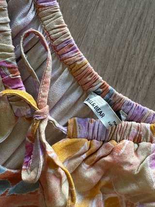 Vestido floral PULL&BEAR talla L