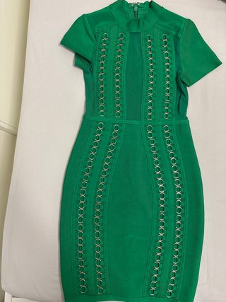 Vestido verde manga corta talla M