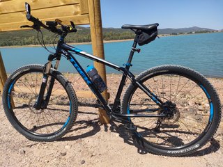 Bicicleta Trek Xcaliber 8 29