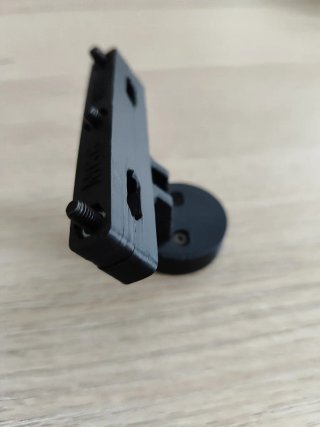 Soporte raíles diagonal luz GARMIN VARIA
