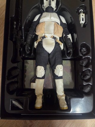Hot toys scout trooper mms611