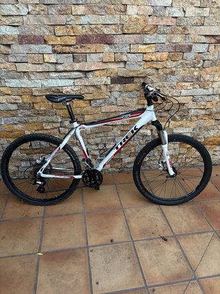 Bicicleta Trek Serie 6300