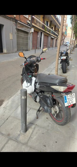 Honda Scooter Negra