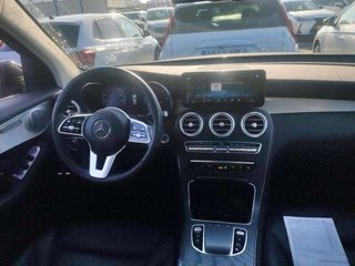 MERCEDES glc