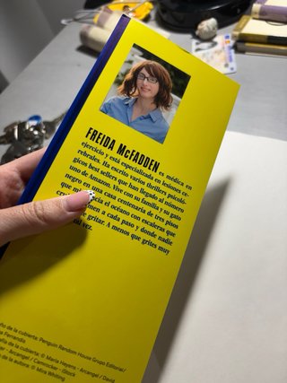 La asistenta