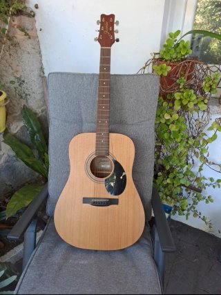 Guitarra Acústica Jasmine