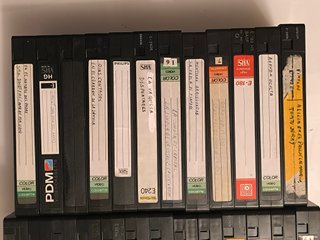 25 vecchie cassette VHS registrate