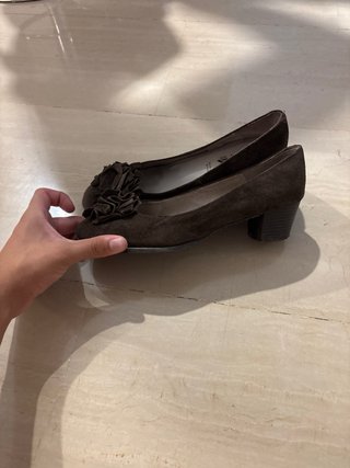 Zapatos de tacón de piel mujer marrones