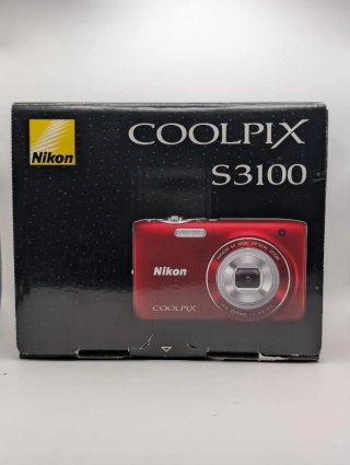 Cámara Nikon Coolpix S3100 Roja en Caja