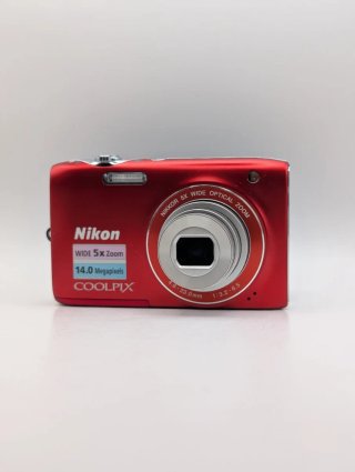 Cámara Nikon Coolpix S3100 Roja en Caja