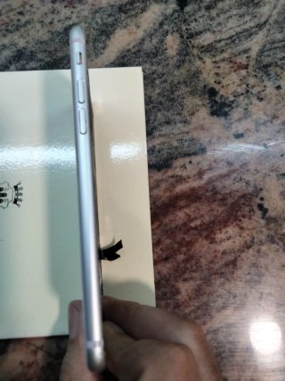 iPhone 8 per parti e ricambi
