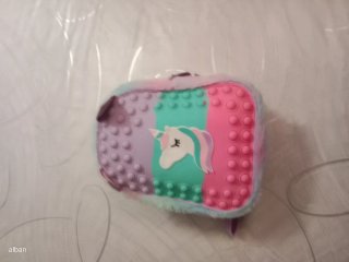 Mochila unicornio pop it