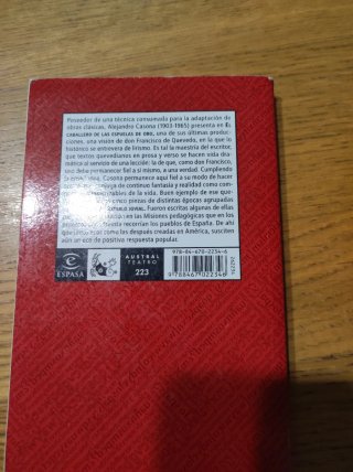 Libro de lectura juvenil en ingles y castellano
