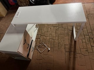 Escritorio nuevo blanco