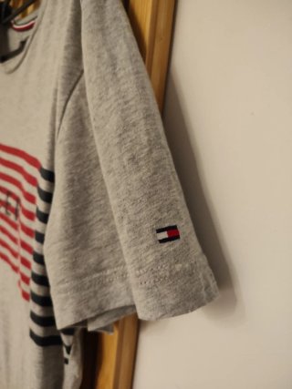 Camiseta Tommy Hilfiger Gris Talla M
