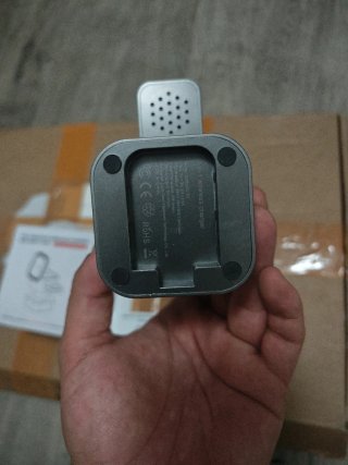Caricatore wireless MagSafe 4 in 1 con luce