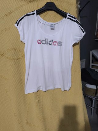 Camiseta Adidas Talla L/40