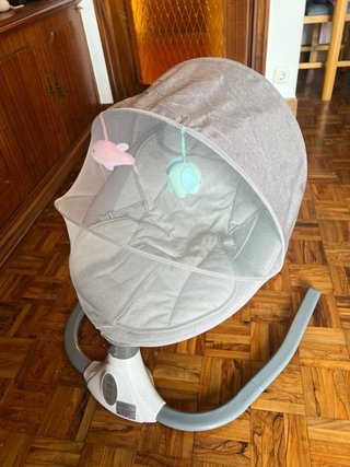 Hamaca eléctrica bebé gris como nueva