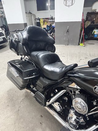 Harley Davidson Electra Glide Ultra Classic CVO